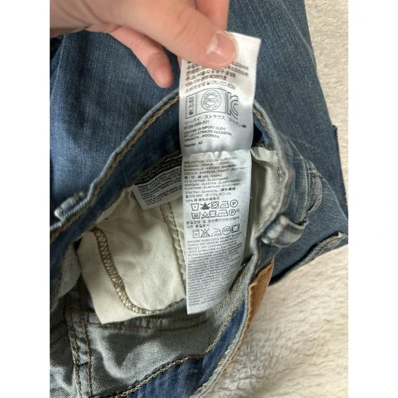 Levi's 511 Mens Blue Denim Slim Jeans Size 34x34 Act (34x32) Pants - Picture 7 of 9